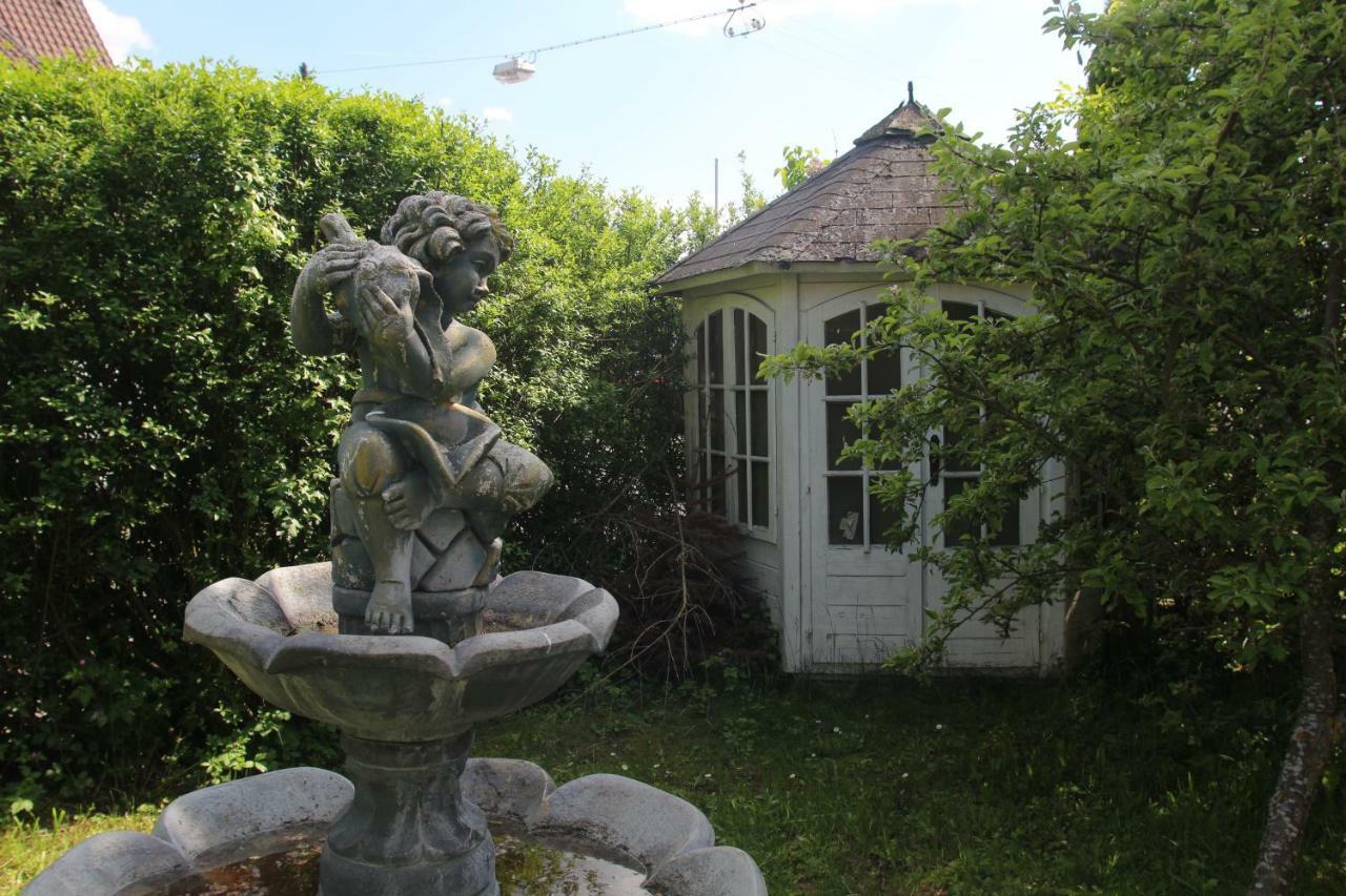 Lila Villa Schwenningen Villingen-Schwenningen Eksteriør bilde